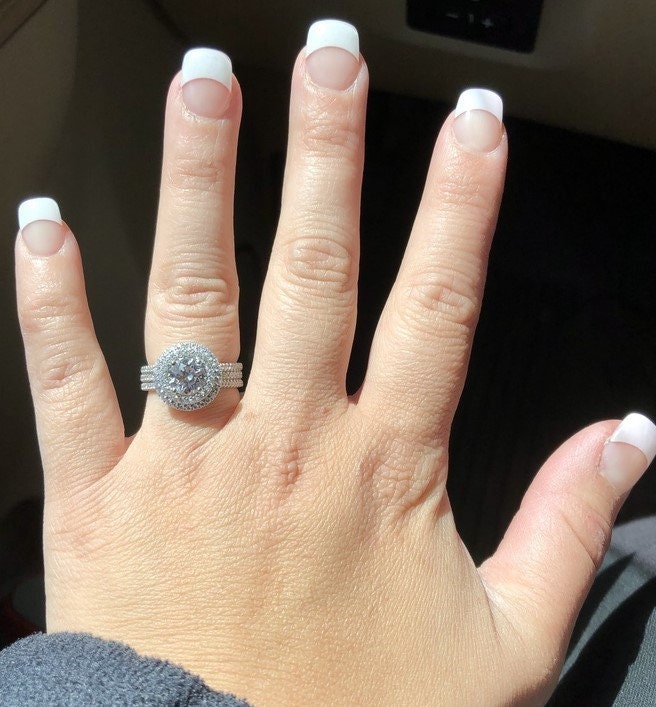 1 Ct GIA Certified Round Diamond Halo Engagement Ring