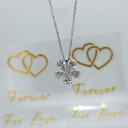 1,25 Karat Birnendiamant-Blumenkette, Solitär-Diamantkette aus massivem Weißgold, Blumenanhänger, Perfektes Geschenk für sie