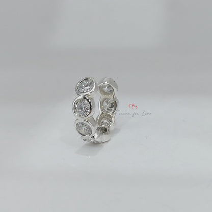 14K Gold Echte Diamant-Ohrmanschette, 3 MM Diamant-Ohrmanschettenohrringe, Knorpelpiercing-Ohrring, Klassische Hochzeits-Ohrringe