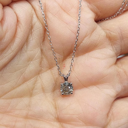 Halskette mit rundem Diamanten, 14 Karat Gelbgold, zierlicher minimalistischer runder Anhänger, Diamant-Alternative Damen-Halskette, besonderes Geschenk für sie.