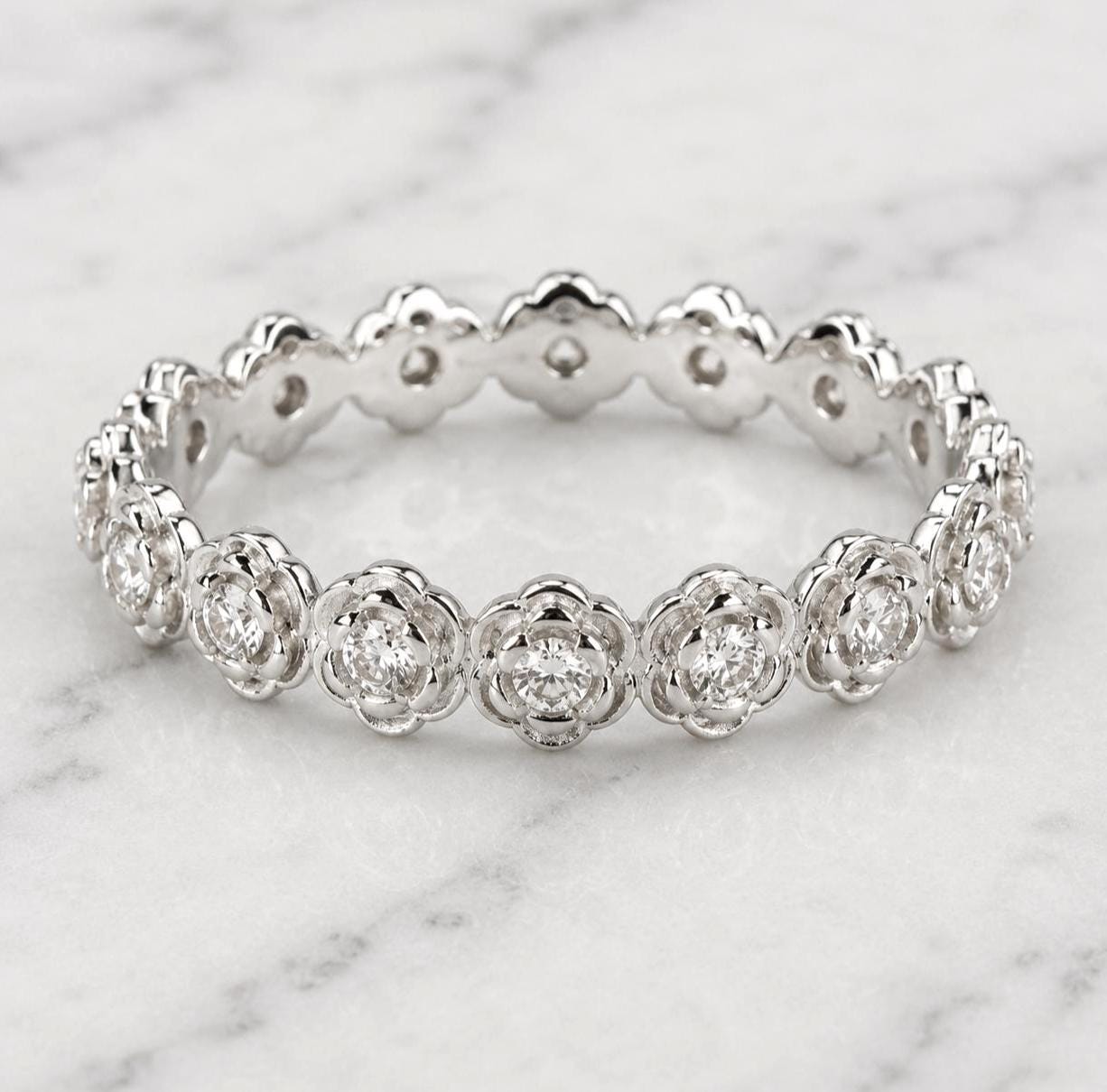 Bague éternité en diamants de laboratoire ronds Round cut Moissanite Taille Brillante engagement ring in Gold or Platinum — custom handcrafted by Forever For Love