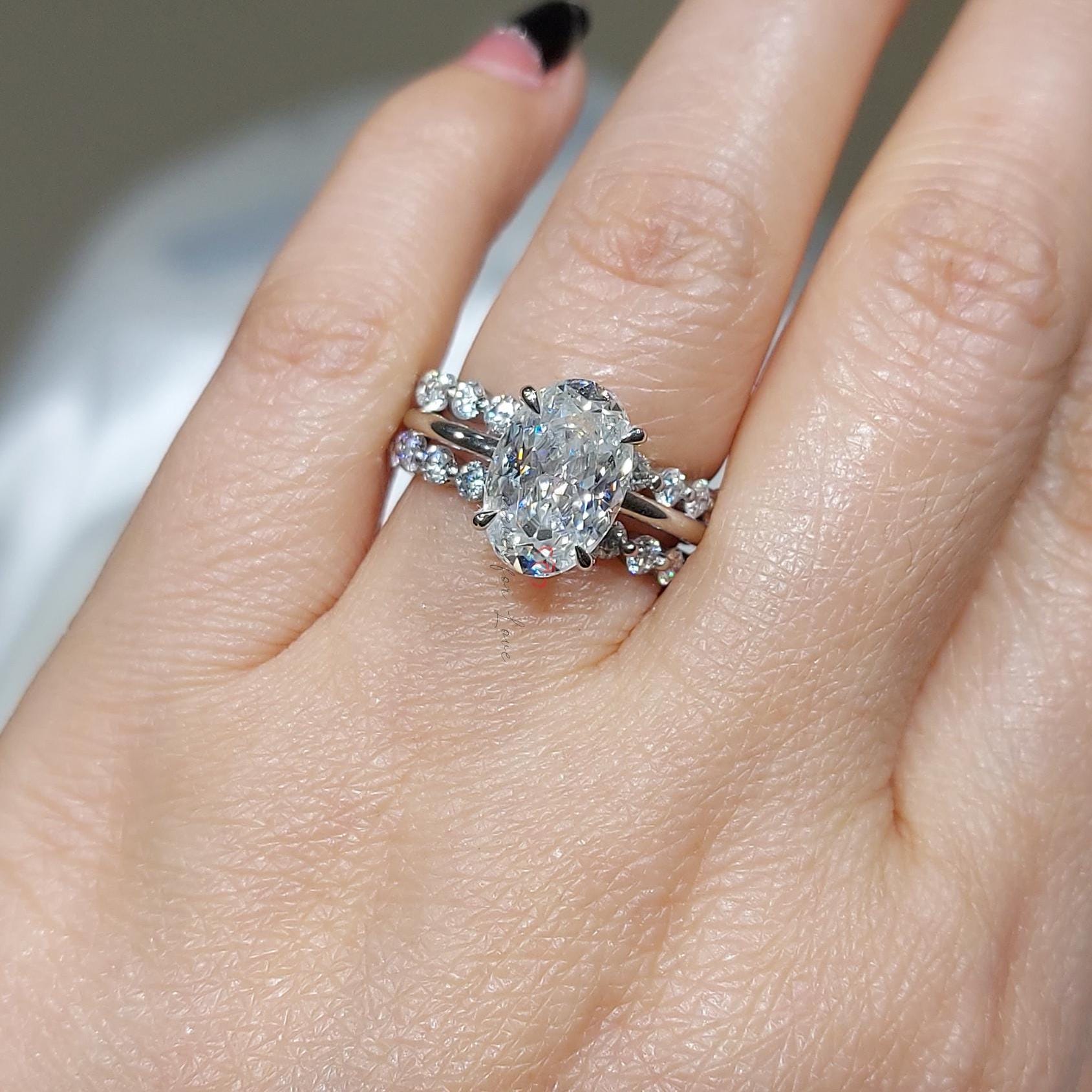 3 Ct Oval Moissanite Wedding Band