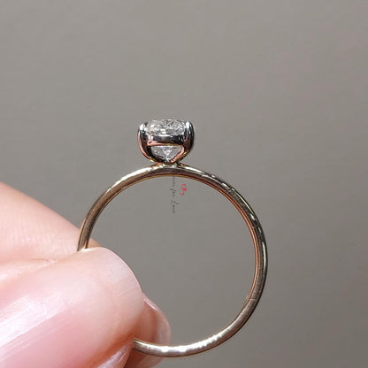 1 Ct Oval Lab Diamond Solitaire Engagement Ring