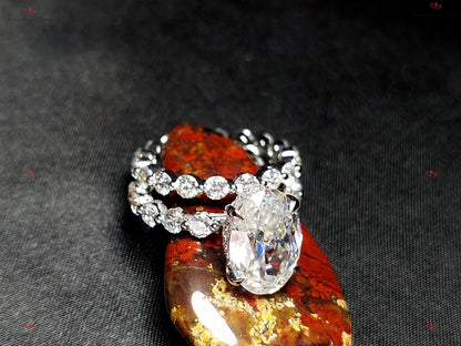 3 Ct Oval Moissanite Wedding Band