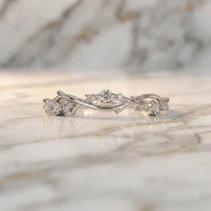 Nature Inspired Leaf Ring for Women Vintage Diamond Ring for Wedding Unique Small Promise Ring for Her Leaf, Stackable Band, Perfect gift