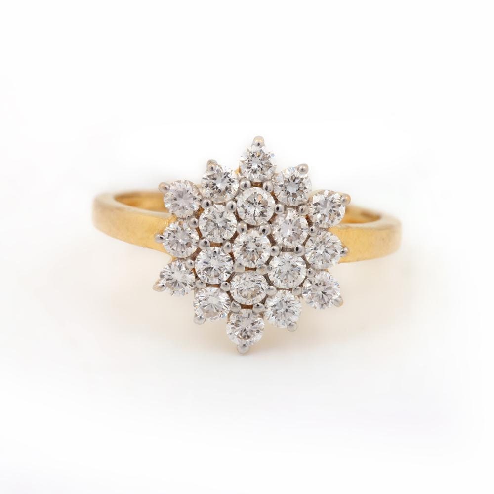 18 Ct Round Natural Diamond Engagement Ring
