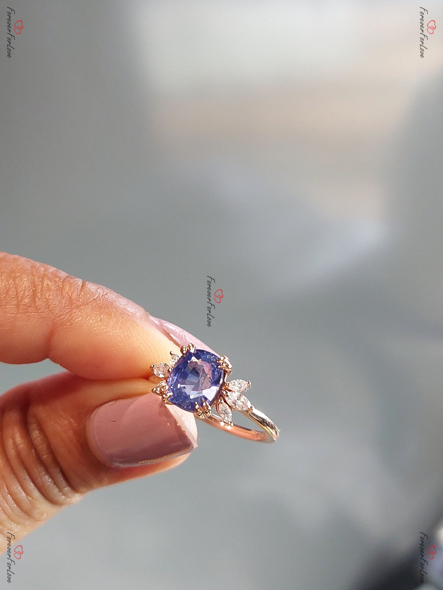Marquise-Blauer-Diamant-Saphir-Verlobungsring Marquise cut Moissanite engagement ring in 935 Argentium Silber — custom handcrafted by Forever For Love
