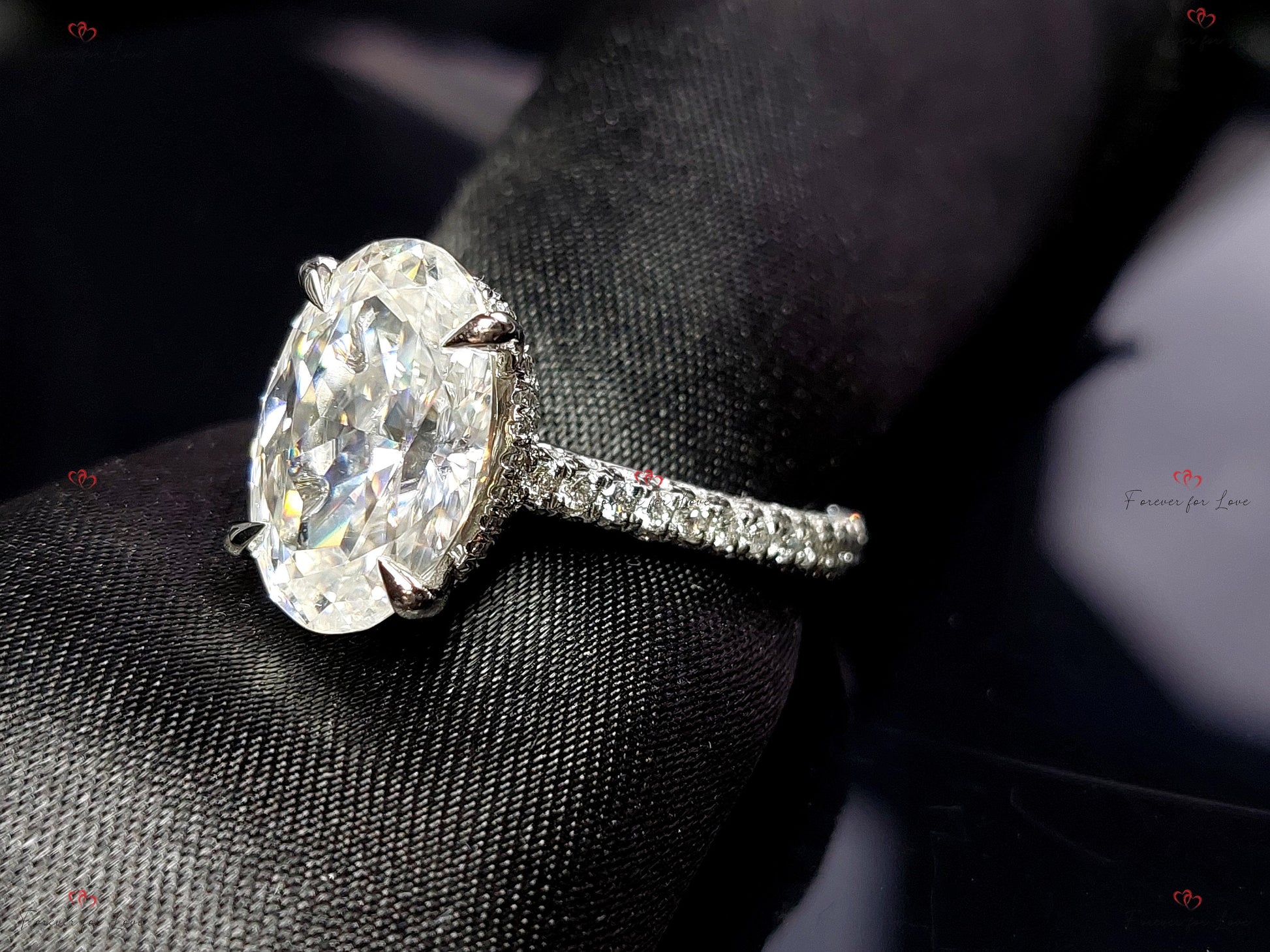 4 Ct Oval Diamond, Moissanite Solitaire Engagement Ring