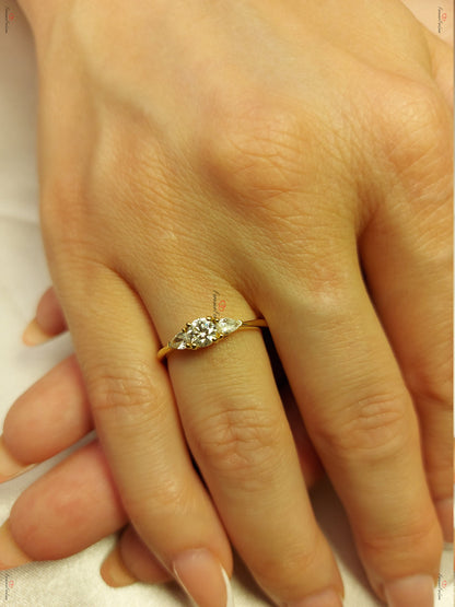Pear Natural Diamond Engagement Ring