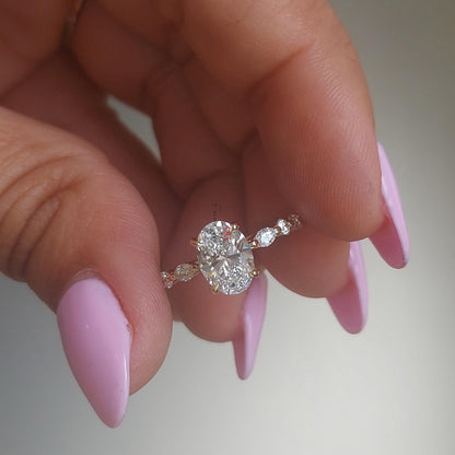 1.5 Ct IGI Certified Oval Diamond Engagement Ring