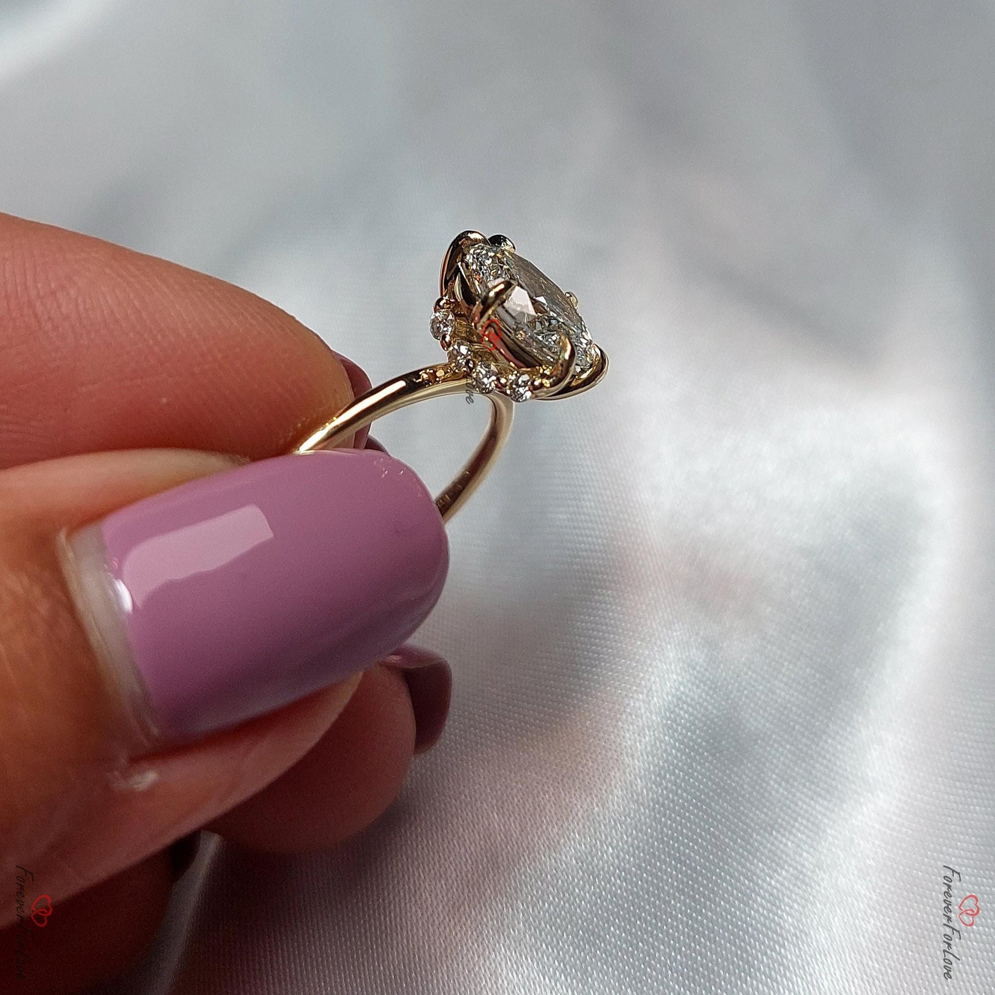 1.5 Ct Oval Diamond Solitaire Engagement Ring