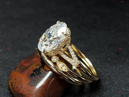 Oval Diamond, Moissanite Engagement Ring