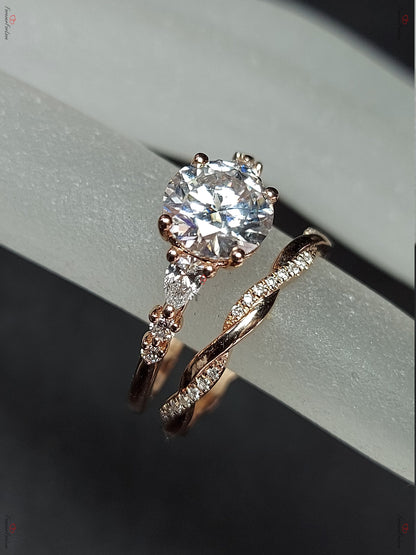 Pear Diamond, Moissanite Engagement Ring