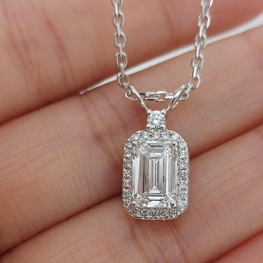 Emerald diamond Necklace, 14k White Gold, Dainty Minimalist Round Pendant, Women Diamond Necklace, Special Gift For Her.