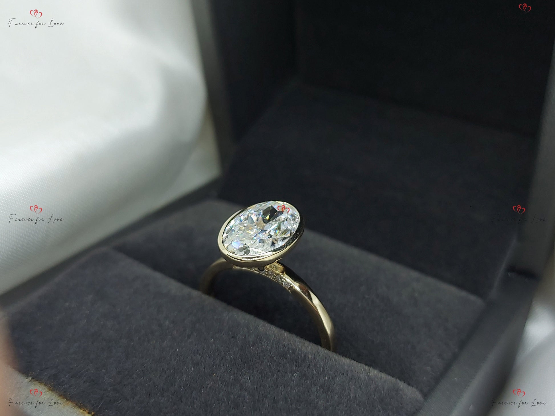 4 Ct Oval Diamond, Moissanite Solitaire Engagement Ring
