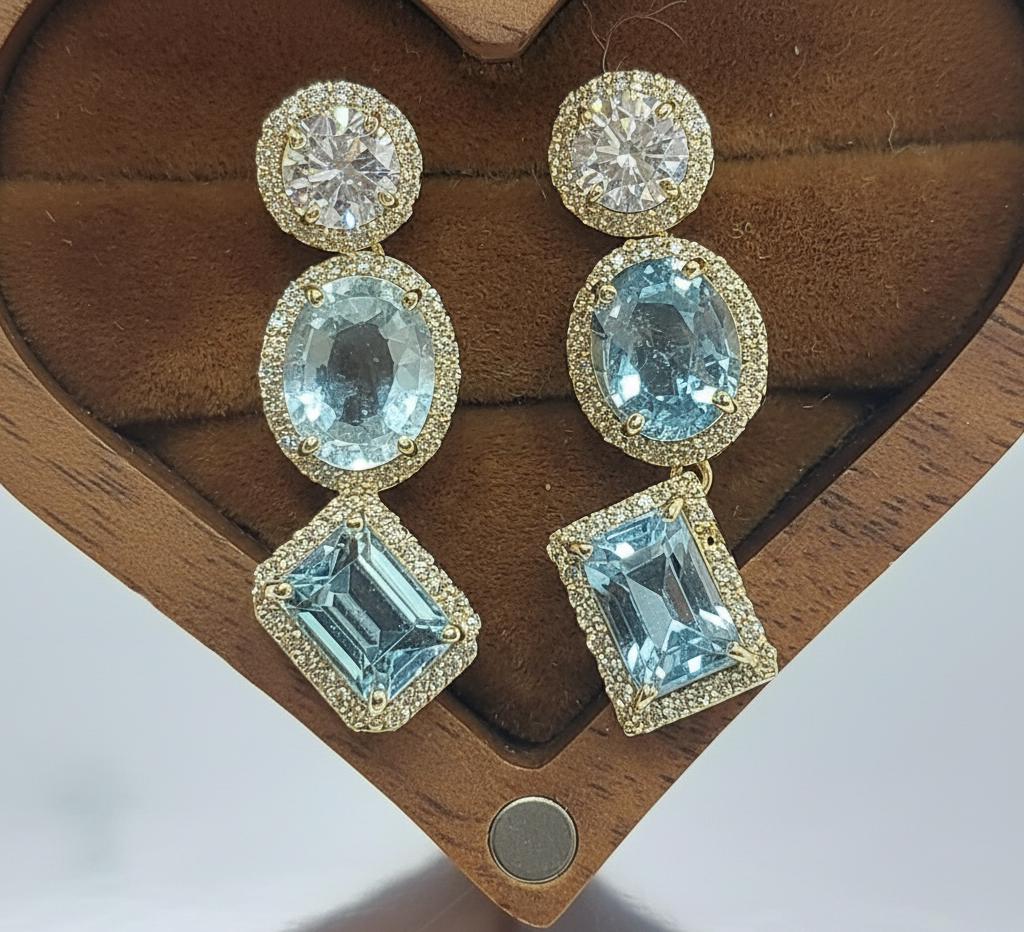 Aquamarin Ohrringe, Geburtsstein März Geschenk, Geburtsstein März Ohrringe, Brautjungfern Ohrringe, Geburtstagsgeschenk, Aquamarin Hängeohrringe. Moissanite engagement ring in Gold or Platinum — custom handcrafted by Forever For Love