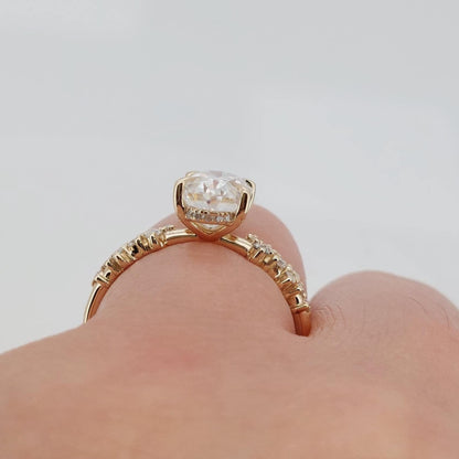3 Ct IGI Certified Oval Lab Diamond Solitaire Engagement Ring