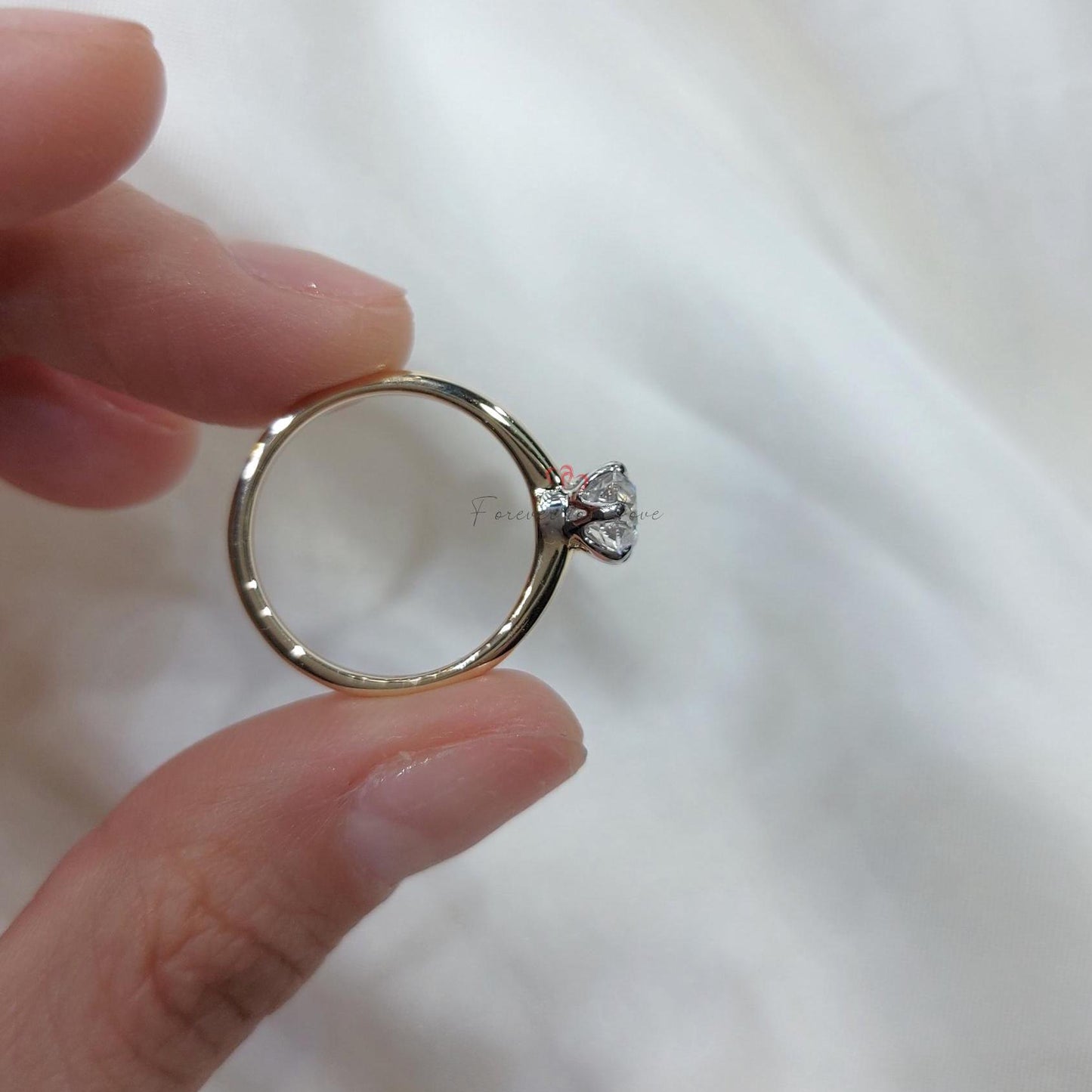 Bague de Fiançailles Auréole avec Diamant de Laboratoire Ancien de Taille Coussin de 3 Carats Round cut 1Ct Moissanite taille brillant engagement ring in Gold or Platinum — custom handcrafted by Forever For Love