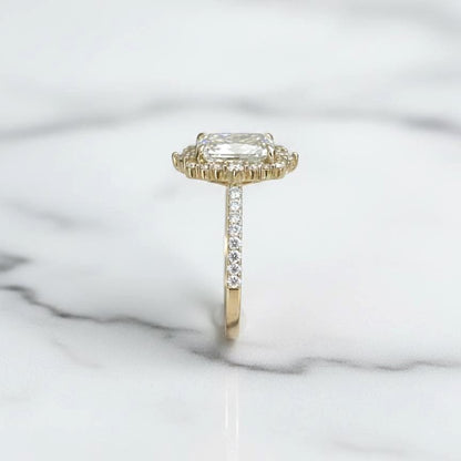 2.5 Carat E color VVS2 Clarity IGI CERTIFIED Elongated Radiant Cut Lab Grown Diamond Stylish Halo Design Engagement Ring 14k Yellow Gold