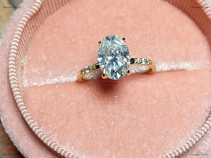 2.5 Ct Oval Moissanite Engagement Ring