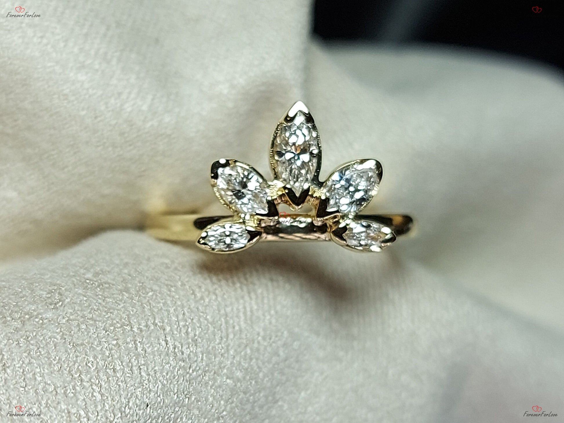 Oval Diamond, Moissanite Engagement Ring