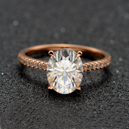 1 Ct Oval Moissanite Engagement Ring
