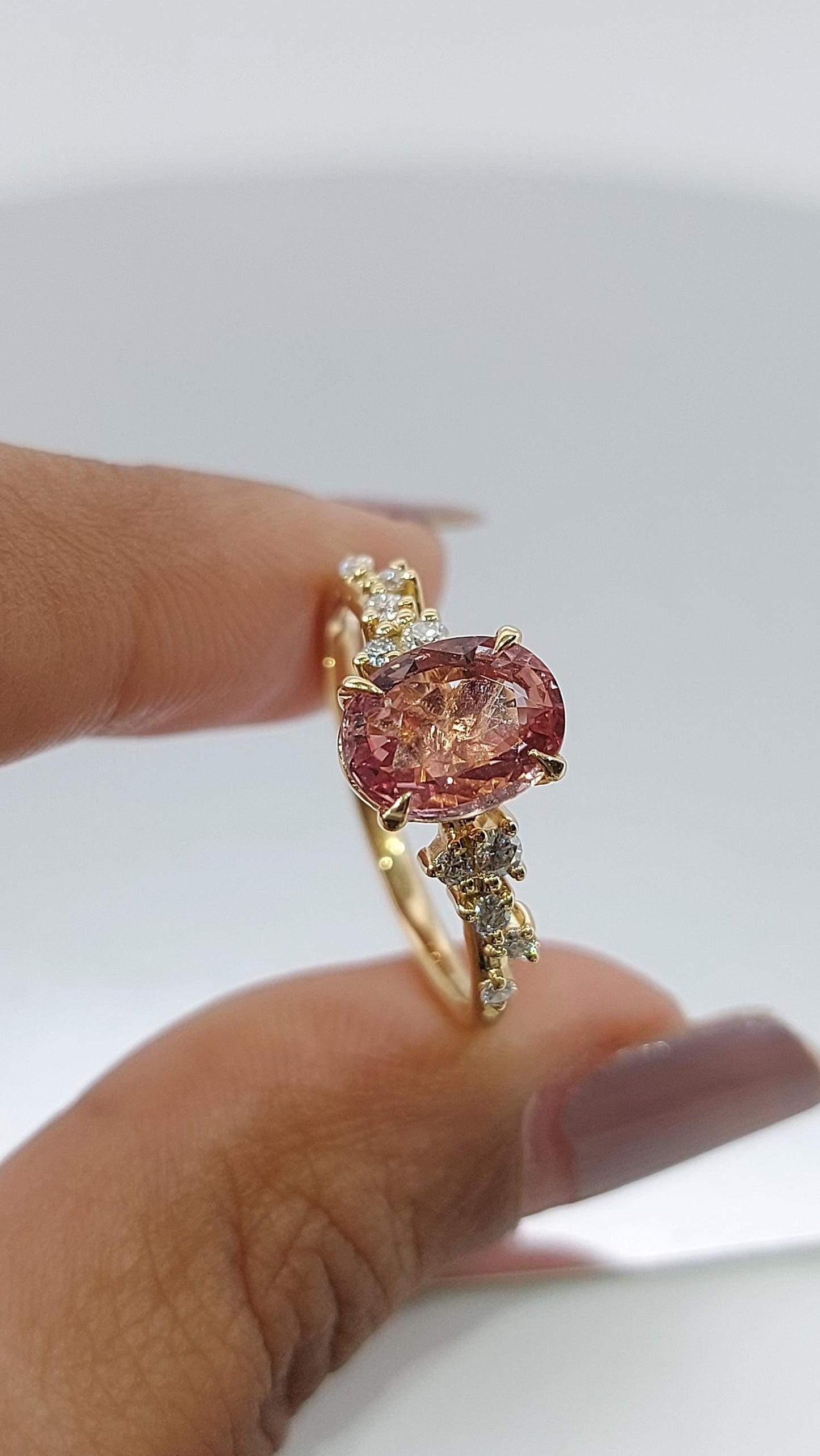 Bague de fiançailles saphir poire Pear cut 1Ct Saphir naturel engagement ring in Gold or Platinum — custom handcrafted by Forever For Love