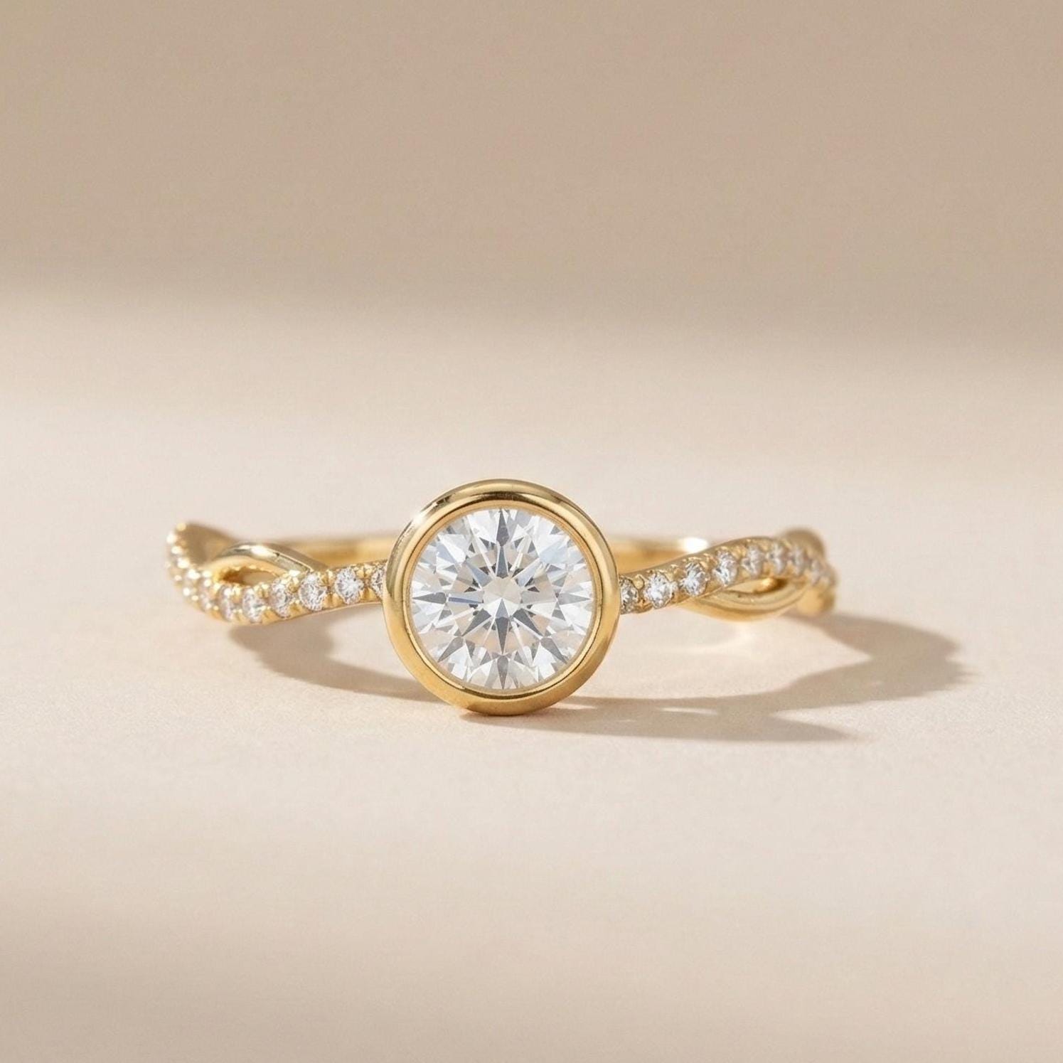 0.25 Ct Round Lab Diamond Engagement Ring