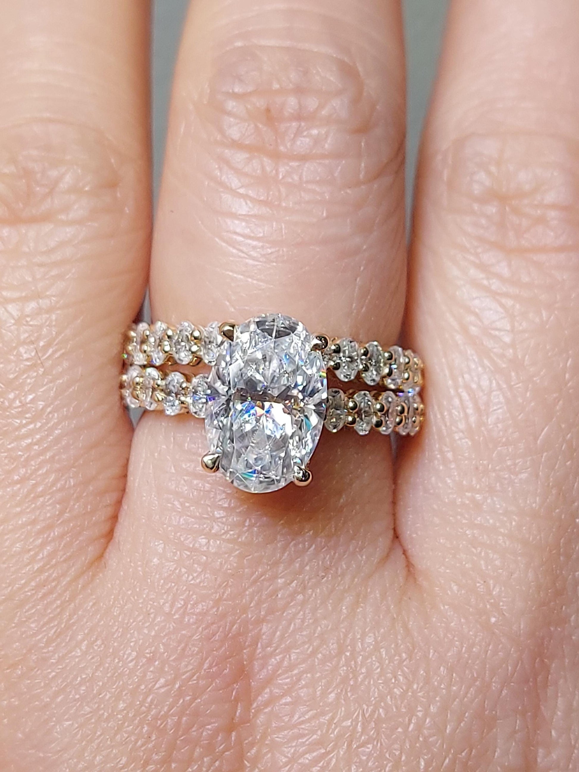 4 Ct Oval Moissanite Eternity Band