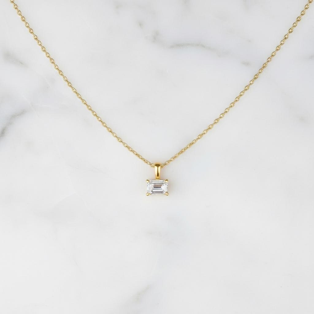 1 Karat IGI zertifizierter, im Labor gezüchteter Diamant-Anhänger, minimalistischer Smaragd-Anhänger für Damen, Solitär-Anhänger als Geburtstagsgeschenk, zierlicher Anhänger für Sie Moissanite engagement ring in Gold or Platinum — custom handcrafted by Forever For Love