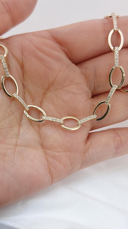 Halskette mit Büroklammerkette aus 14 Karat Massivgold, zarte Goldkette, Echte Diamant-Pave-Halskette/Diamantketten-Halskette, Jubiläumsgeschenk.