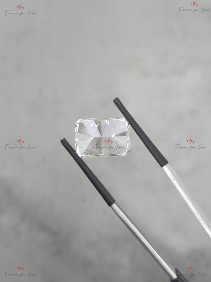 10 Ct Radiant Lab Diamond Ring