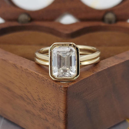 1.5 Ct Emerald Lab Diamond, Emerald Wedding Band