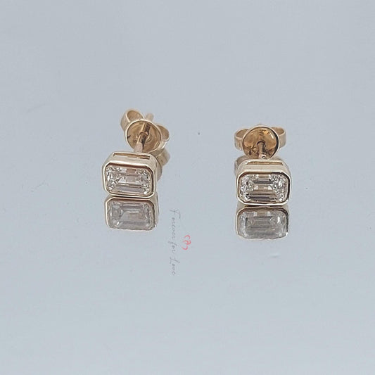 10 Karat Gold Ohrstecker mit Smaragdschliff-Diamanten – 1 Karat