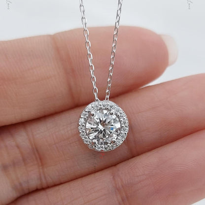 Runde Diamant-Halskette, 14 Karat Weißgold, zierliche minimalistische runde Anhänger, echte Diamant-Damen-Halskette, besonderes Geschenk für sie.