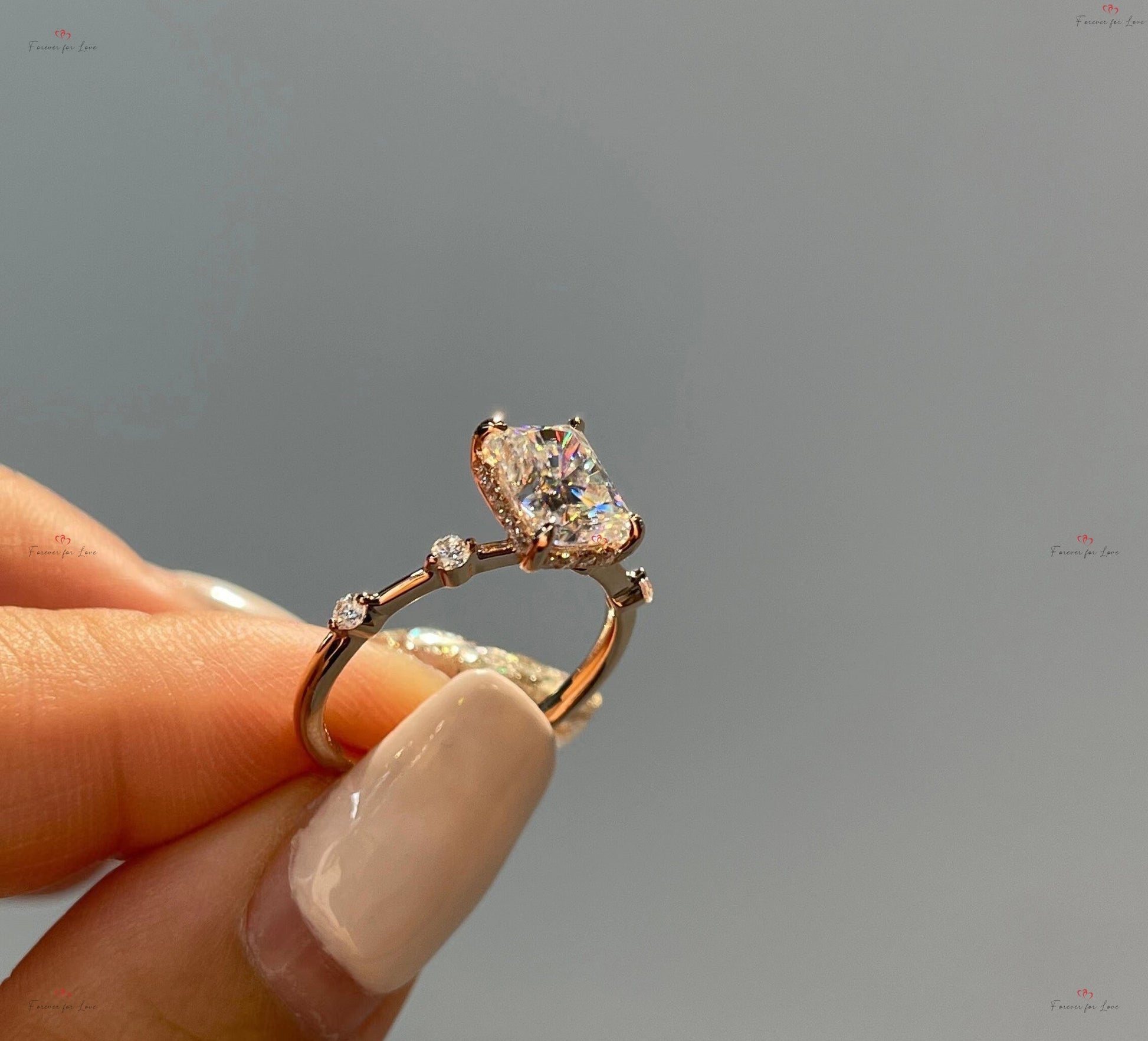 1 Ct Radiant Moissanite Engagement Ring