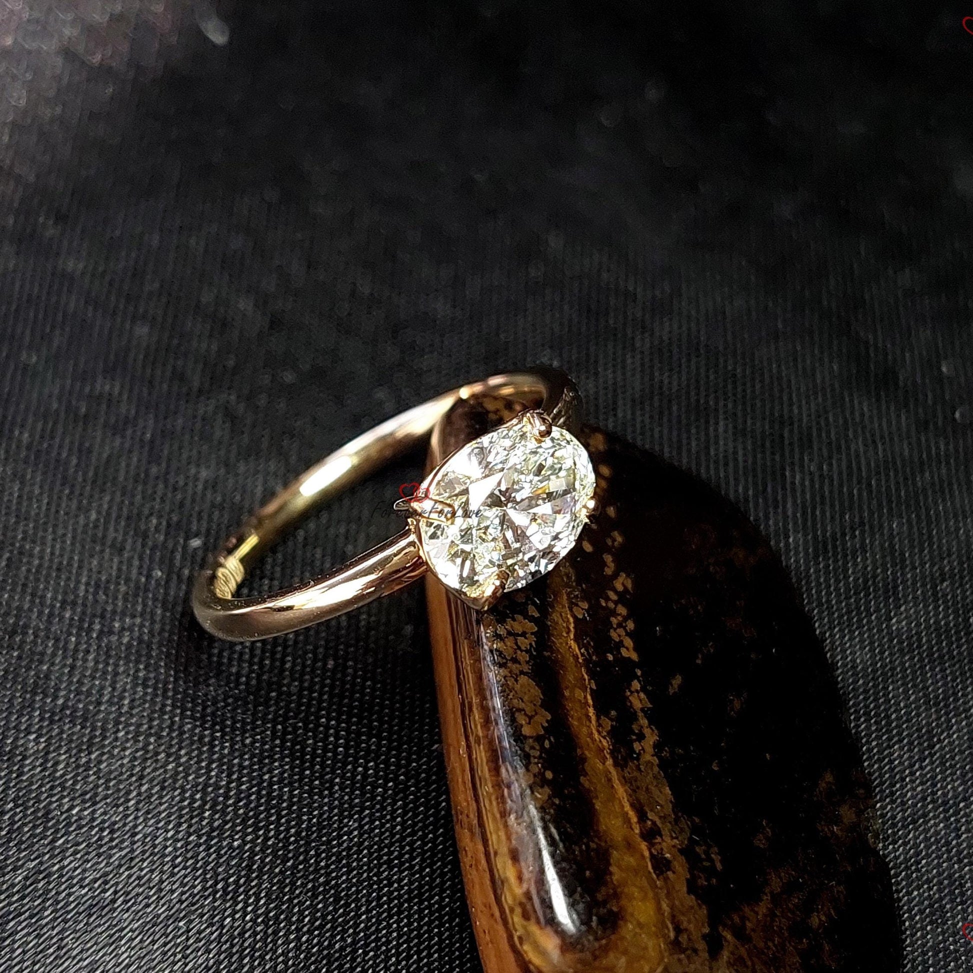 1.02 Ct Oval Lab Diamond Engagement Ring