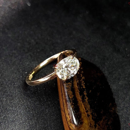1.02 Ct Oval Lab Diamond Engagement Ring