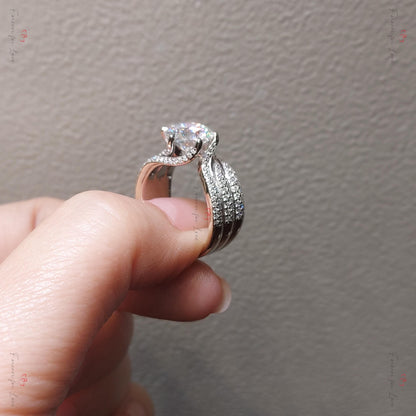 4 Ct Round Diamond, Moissanite Engagement Ring