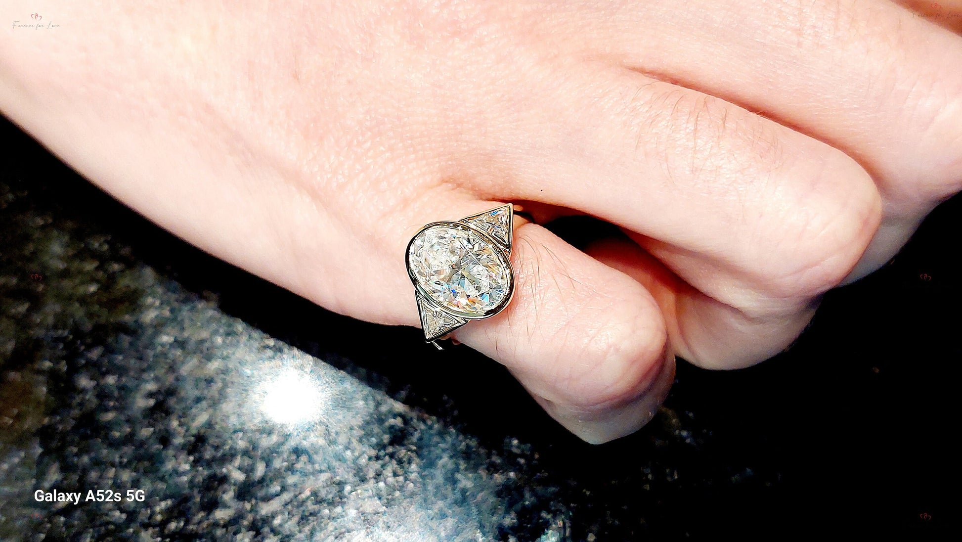 4 Ct Oval Diamond, Moissanite Solitaire Engagement Ring