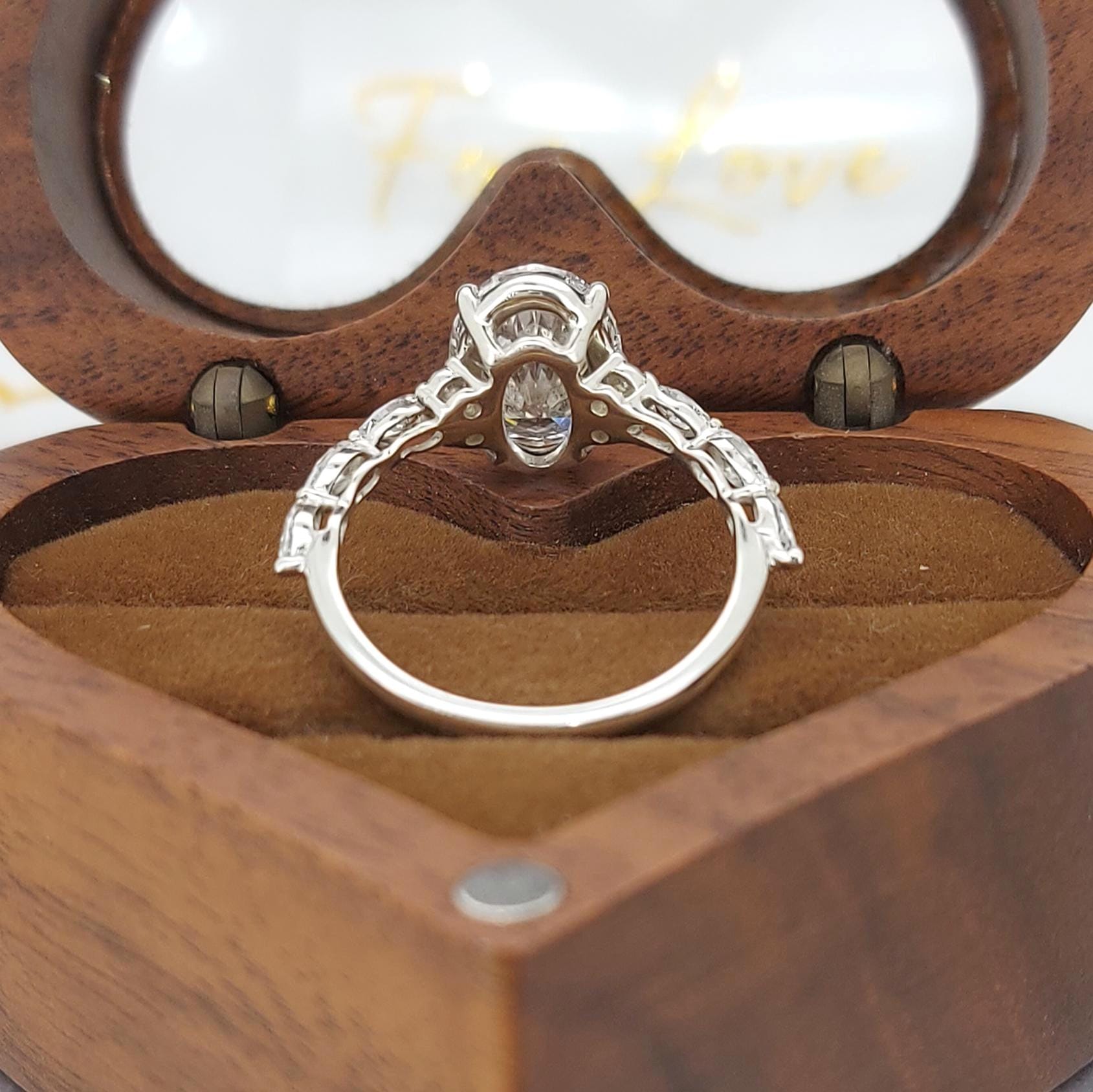 3.1 Ct IGI Certified Oval Lab Diamond Solitaire Engagement Ring