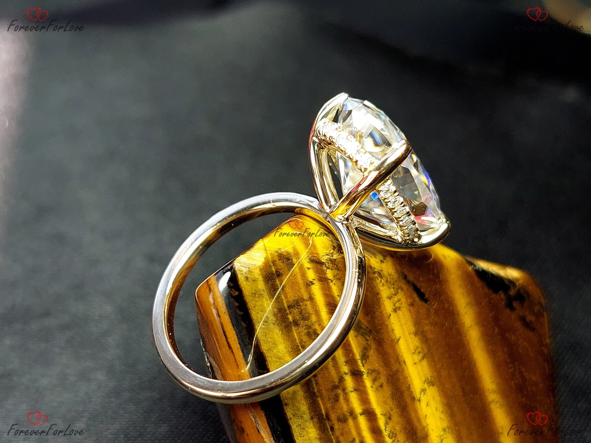 Oval Engagement Ring, 7Ct Hybrid Crushed ice Oval cut 15*9mm Moissanite engagement ring, Solid Gold Proposal Anniversary ring