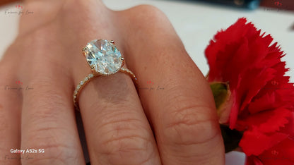 5 Ct IGI Certified Oval Lab Diamond Solitaire Engagement Ring