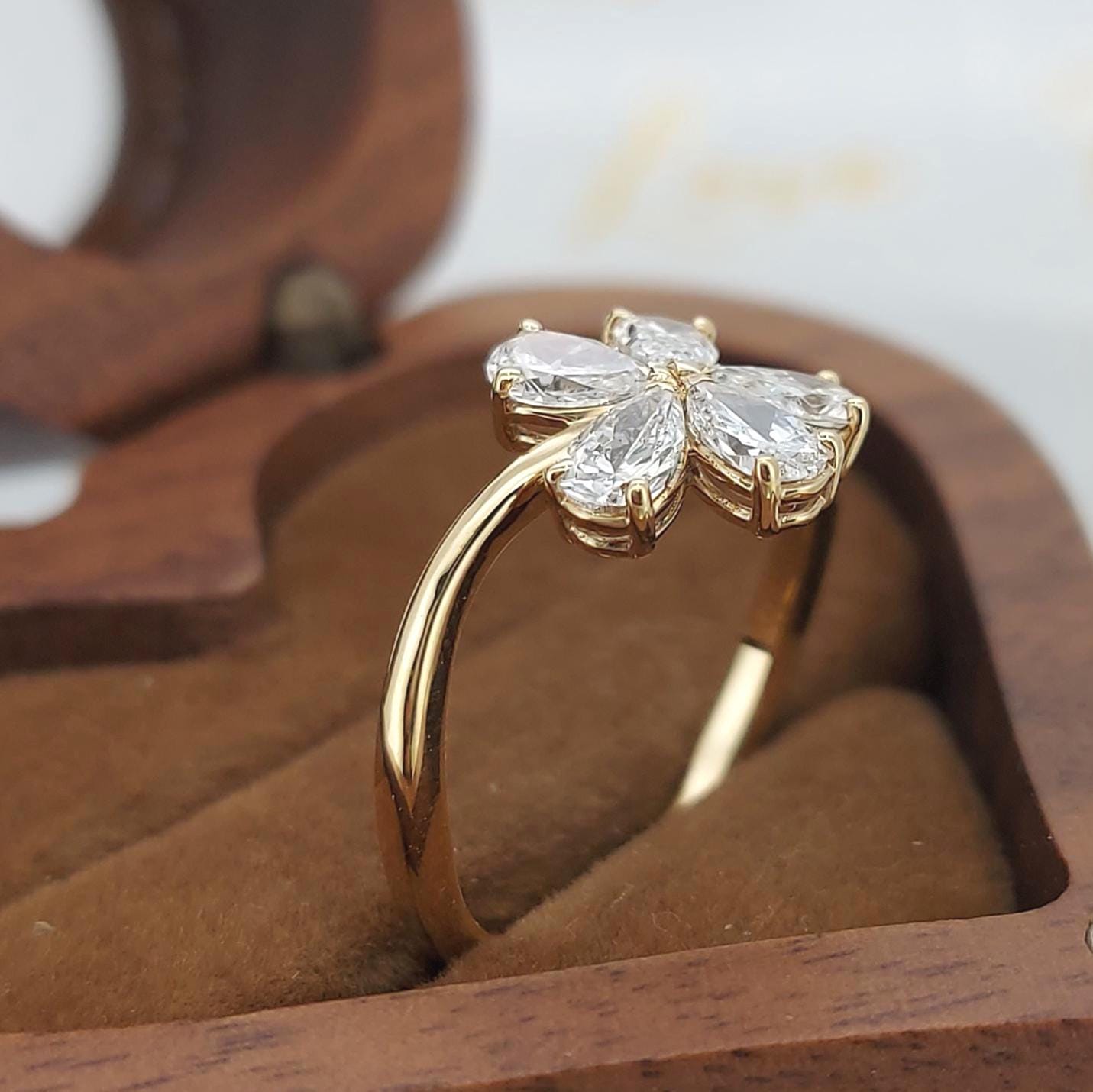 Pear Lab Diamond Ring