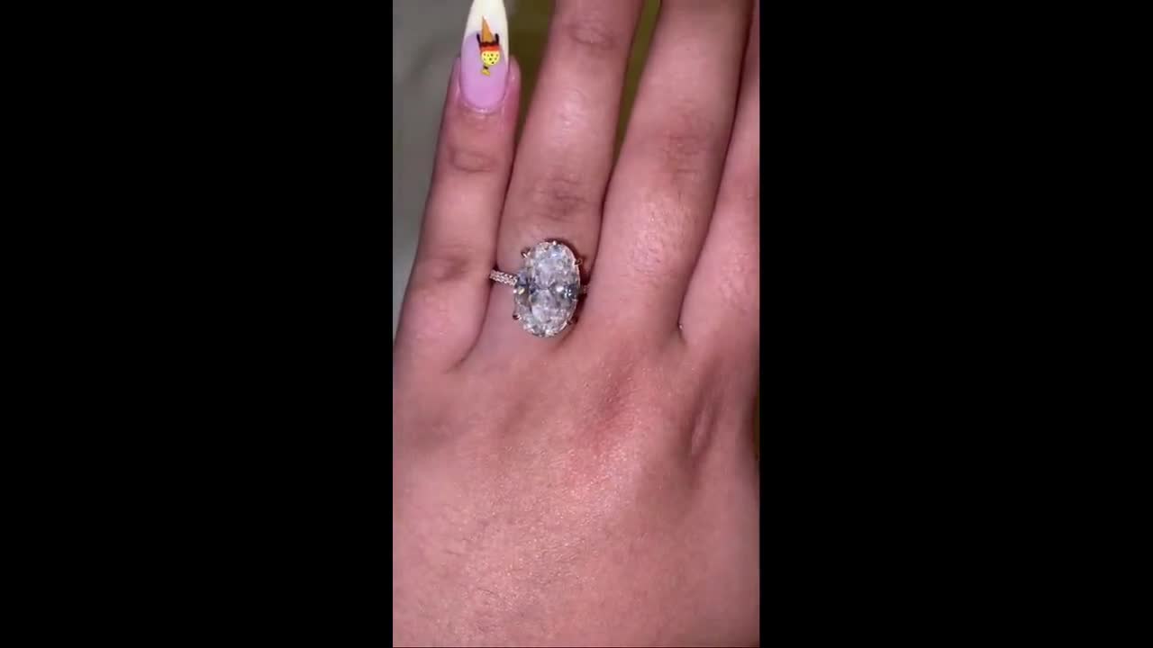 Oval Cut Engagement engagement ring/ 9.5Ct Crushed ice Oval 16*9.5mm Moissanite, diamond hidden halo ring, Haley bieber Ring.