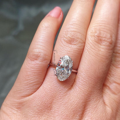 8 Ct Oval Diamond, Moissanite Engagement Ring