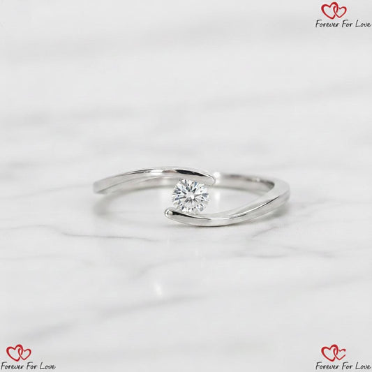 Round Lab Diamond Solitaire Engagement Ring