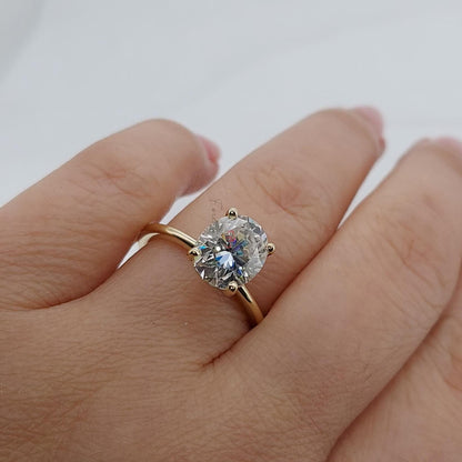 Oval Moissanite Engagement Ring, 3.0 CT Oval Cut Engagement Ring, Thin Band Oval Ring, Rose Gold Oval Solitaire engagement Ring
