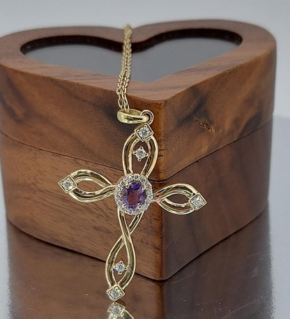 Gedrehte Goldkreuz-Halskette mit Geburtsstein für Frauen, Diamant-Kreuzanhänger, religiöser Schmuck, christlicher Glaubensanhänger, Kreuzgeschenk für Frauen