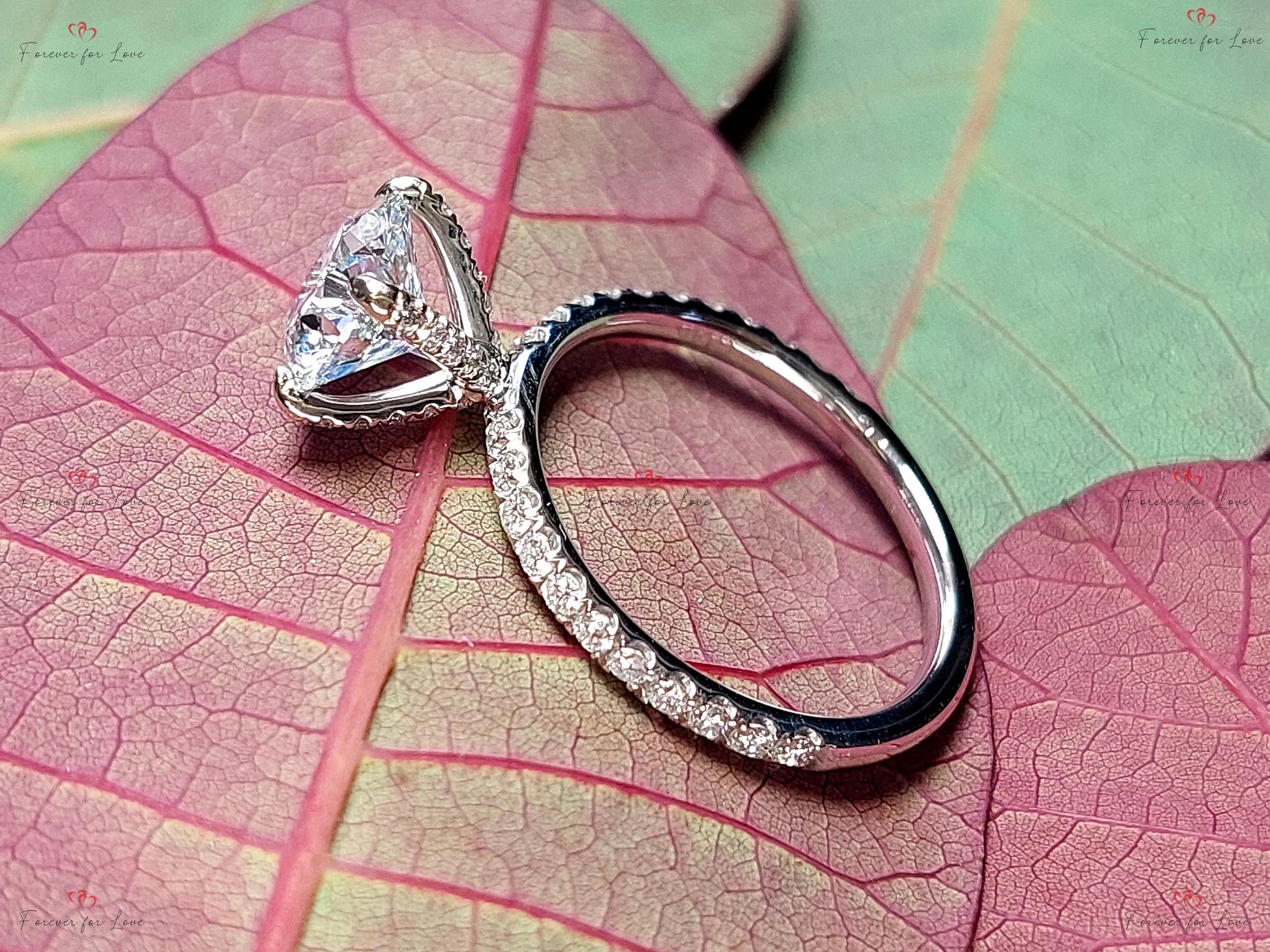 1.5 Ct IGI Certified Round Diamond Engagement Ring